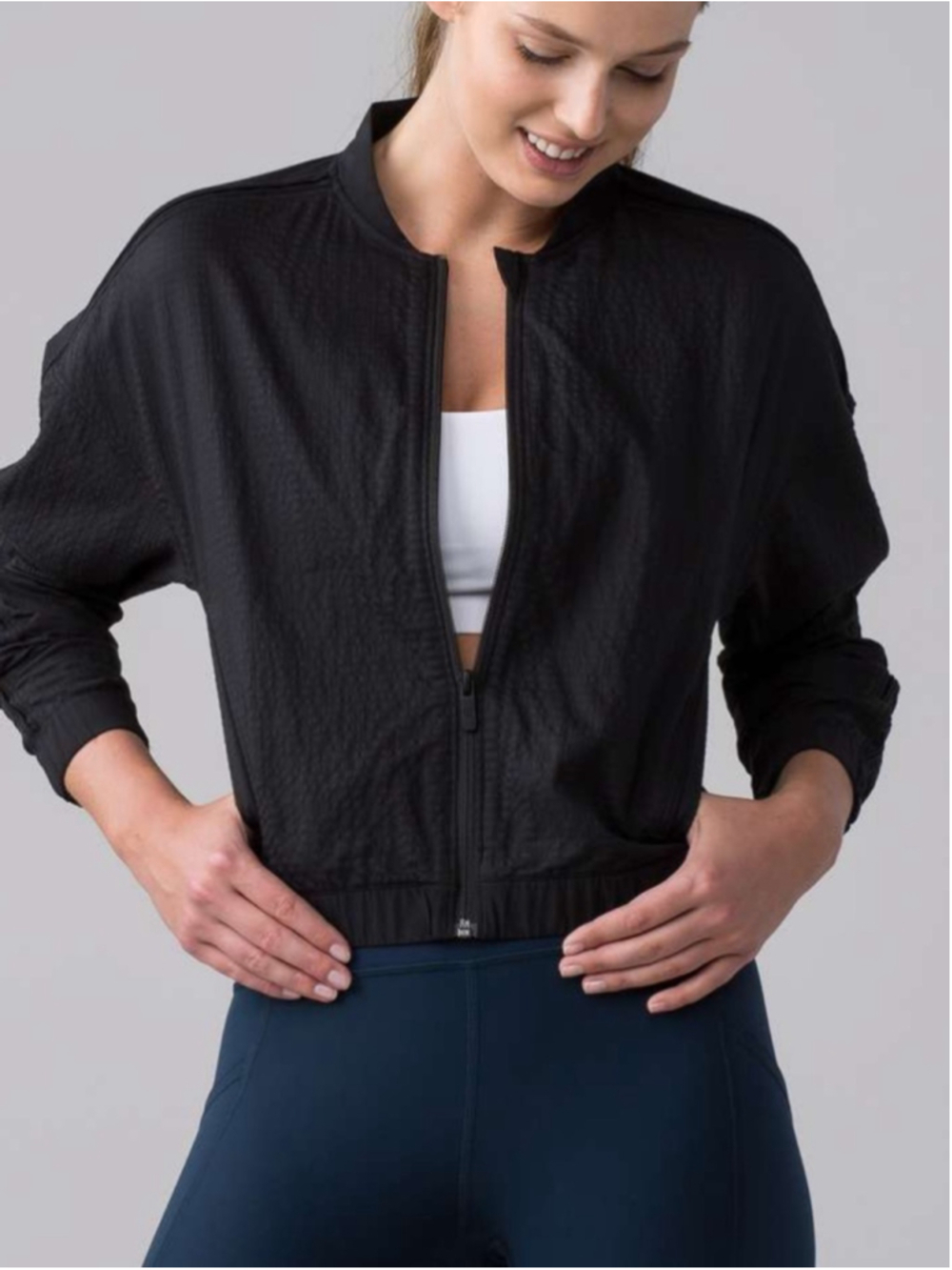 Lululemon Pack Light Bomber black light weight coat workout packable sz sm